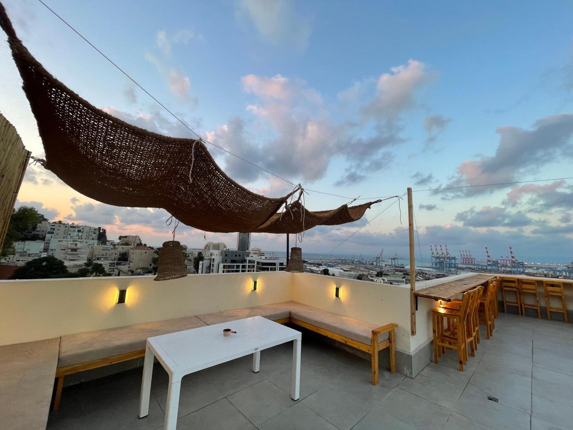 Aparthotel Godson Talpiot à Haïfa Extérieur photo